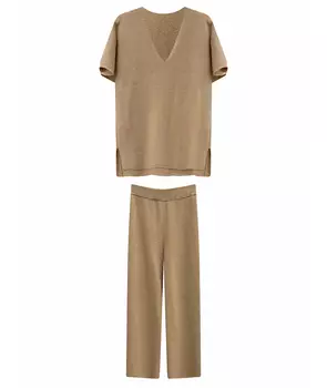 Костюм с брюками