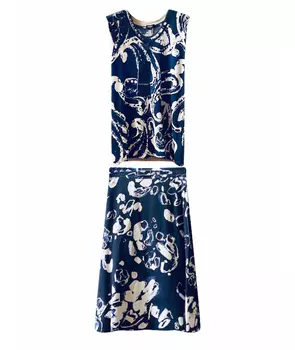 Костюм с брюками