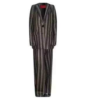 Костюм с брюками