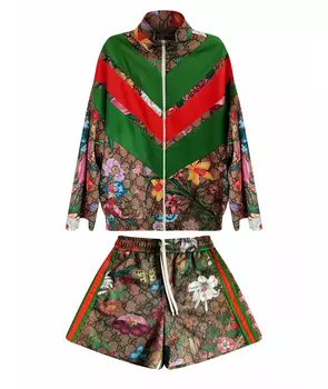 Костюм с брюками