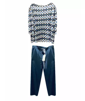 Костюм с брюками