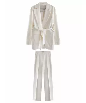 Костюм с брюками