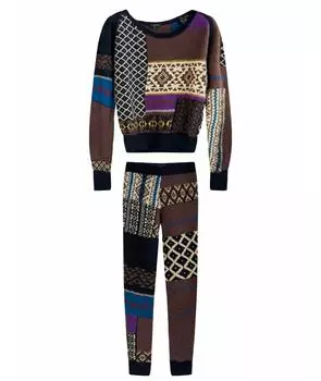 Костюм с брюками