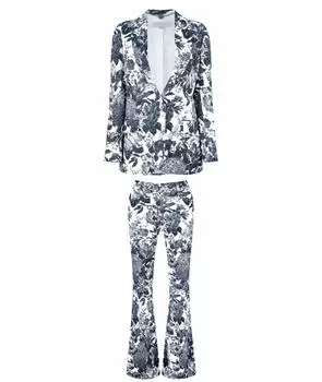 Костюм с брюками