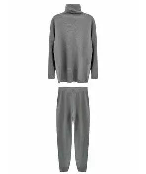 Костюм с брюками