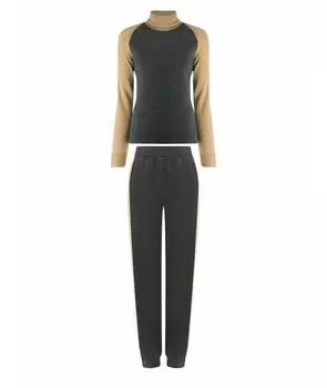 Костюм с брюками