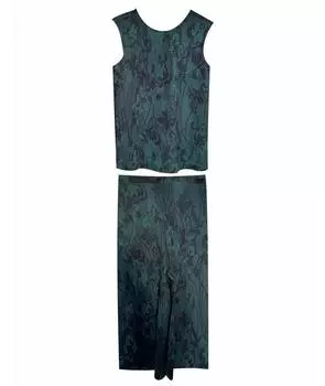 Костюм с брюками