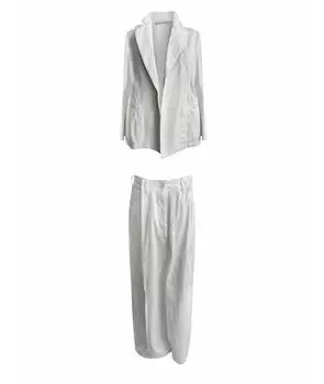 Костюм с брюками