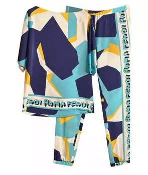 Костюм с брюками