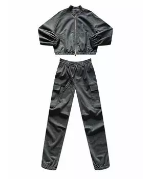 Костюм с брюками