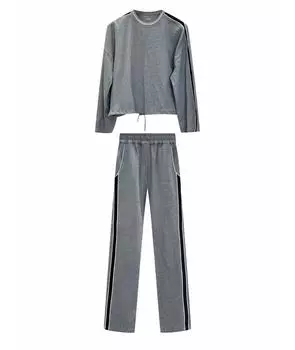 Костюм с брюками