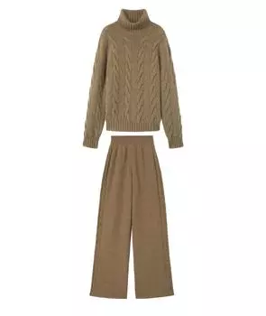 Костюм с брюками