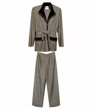 Костюм с брюками