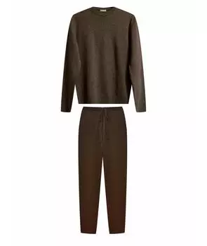 Костюм с брюками