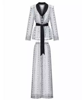 Костюм с брюками