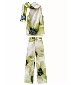 Костюм с брюками