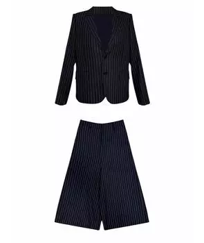 Костюм с брюками