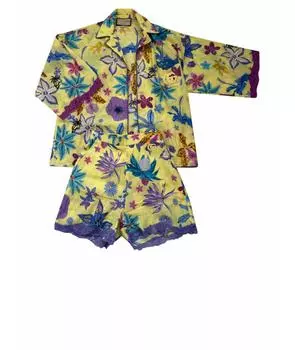 Костюм с брюками