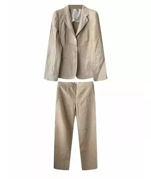 Костюм с брюками