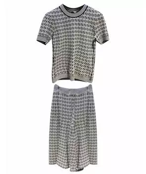 Костюм с брюками