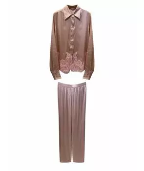 Костюм с брюками