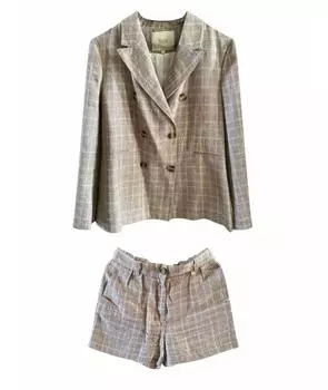 Костюм с брюками