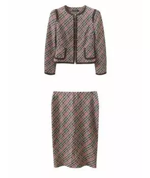 Костюм с юбками