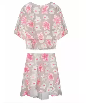 Костюм с юбками