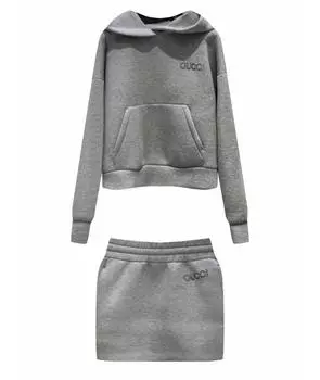 Костюм с юбками