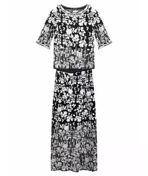 Костюм с юбками