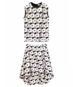 Костюм с юбками