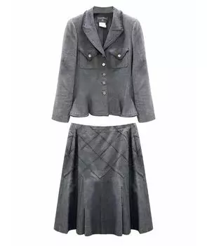 Костюм с юбками