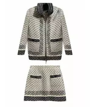 Костюм с юбками