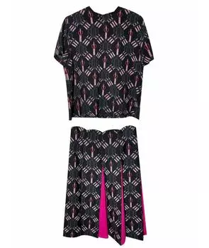 Костюм с юбками