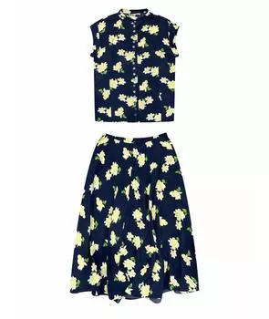 Костюм с юбками