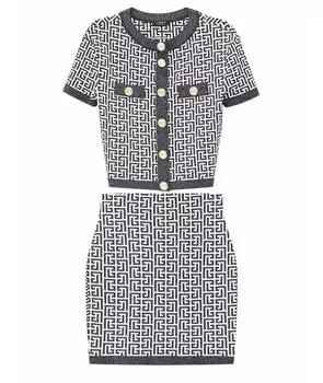 Костюм с юбками