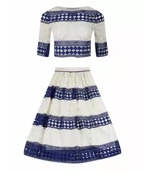 Костюм с юбками