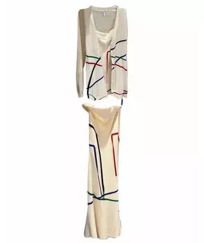 Костюм с юбками