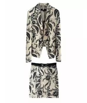 Костюм с юбками