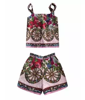 Костюм с юбками