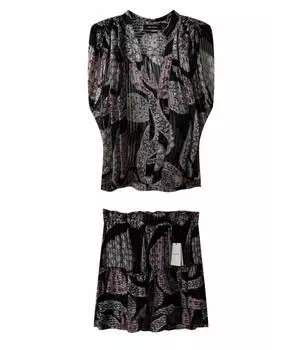 Костюм с юбками