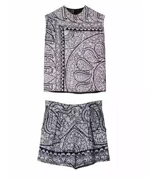 Костюм с юбками