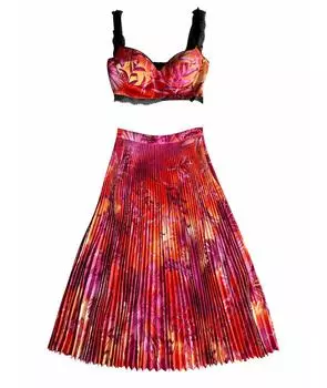 Костюм с юбками