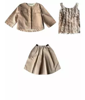 Костюм с юбками