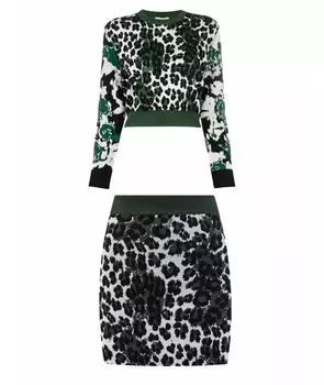 Костюм с юбками