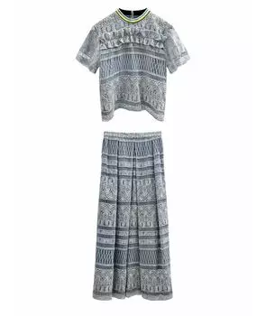 Костюм с юбками