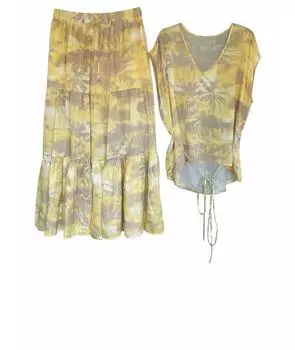 Костюм с юбками