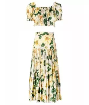 Костюм с юбками