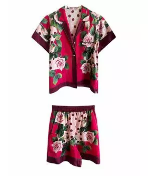 Костюм с юбками