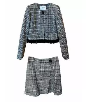 Костюм с юбками